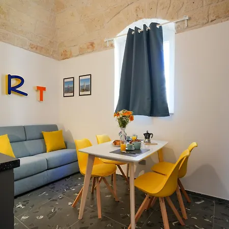 Stayart - Contemporary For Travellers