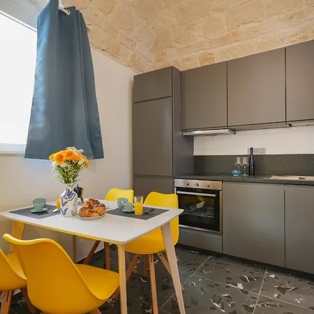 Apartment Stayart - Contemporary For Travellers Bari